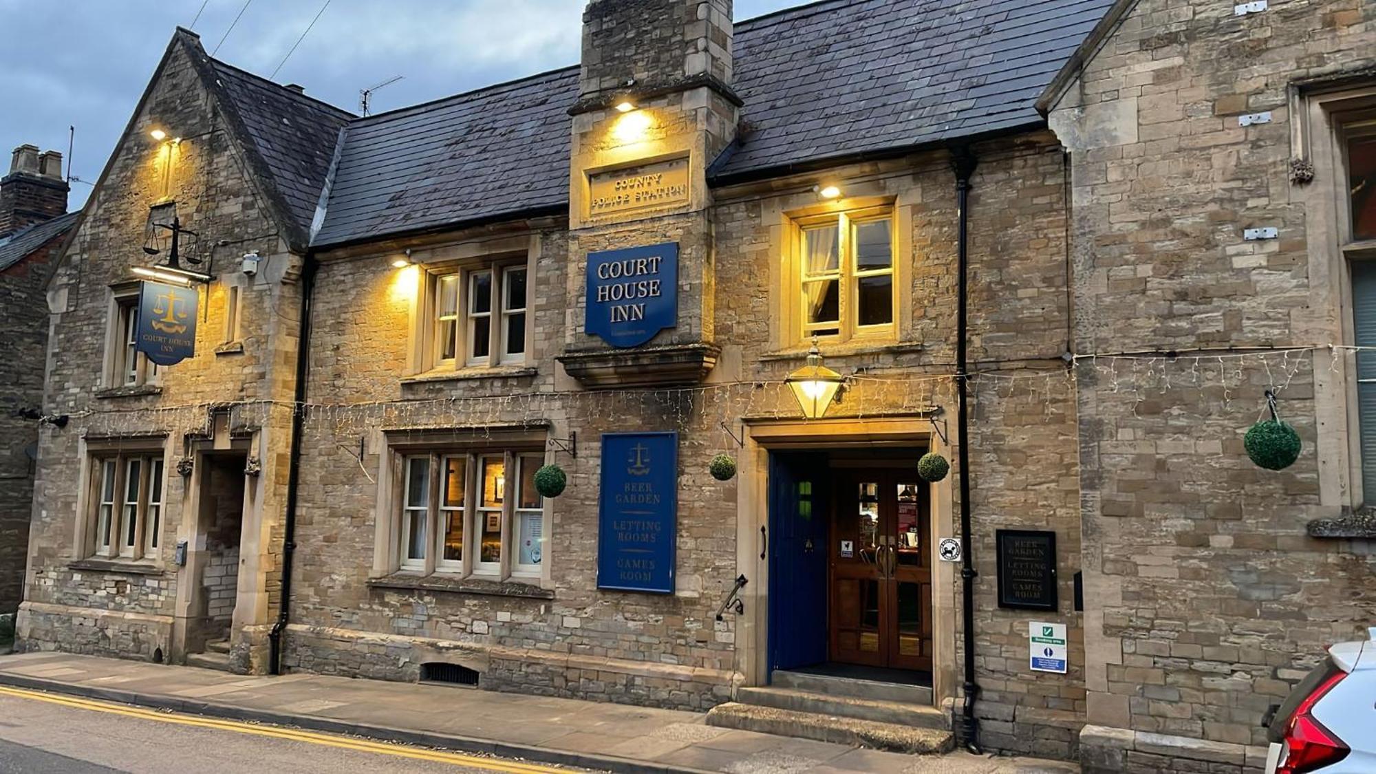 The Court House Inn Thrapston  Exterior photo
